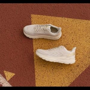 Hoka Clifton 7, almond milk bronze